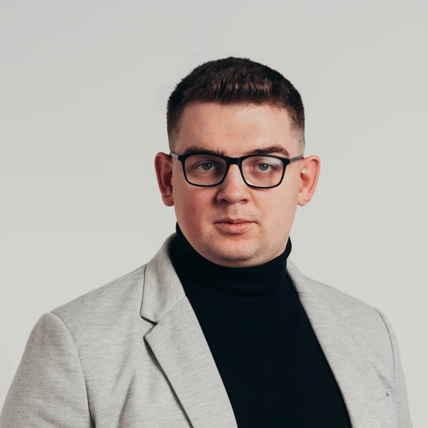 Adrian Ociepka, Manager ds. marketingu